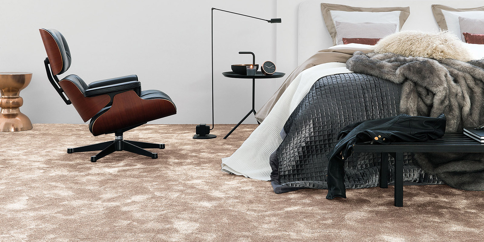 Home - Seduction 31 - Opal - Bed_02