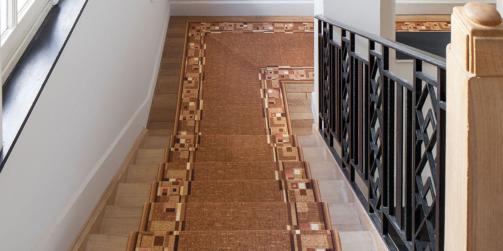 Home - Bombay 33 - Desert - Hallway
