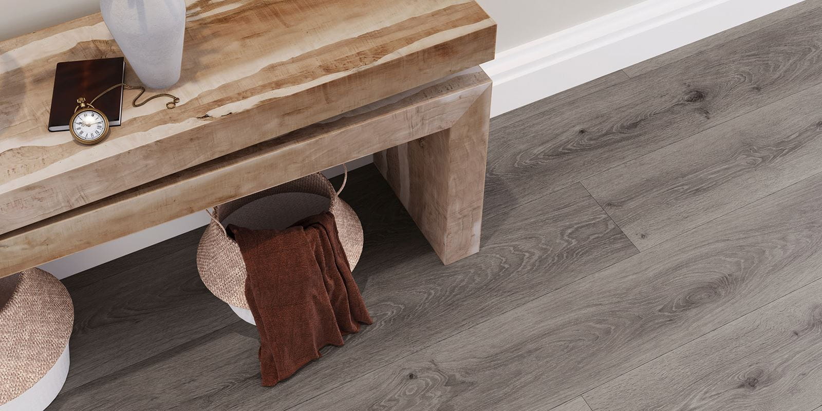 Home - Silk Oak - Shade - Hallway_02